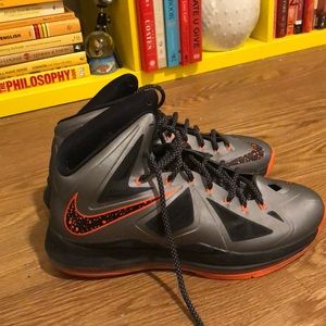 Lebron’s 10 — in great condition!